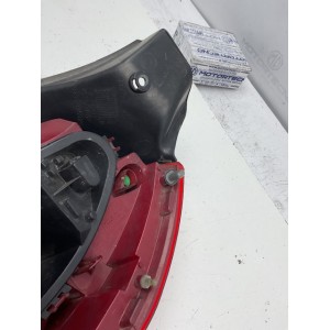 STOP FANALE POSTERIORE SINISTRO RENAULT Clio Serie 020300999 (08 15)