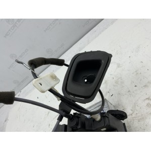 SERRATURA POSTERIORE DESTRA OPEL Karl Serie a081876 (15 17)