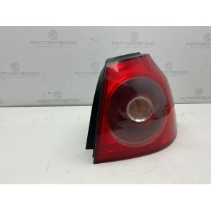 stop/fanale posteriore destro alogeno per Volkswagen Golf 5 (modelli dal 2003 al 2008). 1K6945096E
