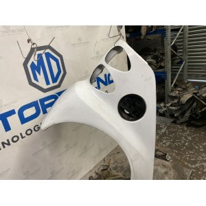 A451 882 02 03 Paraurti posteriore destro con alloggio del tappo della benzina smart 451 bianco