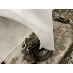 A451 882 02 03 Paraurti posteriore destro con alloggio del tappo della benzina smart 451 bianco