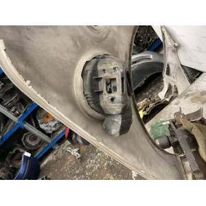 A451 882 02 03 Paraurti posteriore destro con alloggio del tappo della benzina smart 451 bianco