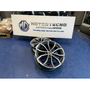 Cerchi diamanti raggio 18 Renault kadjar