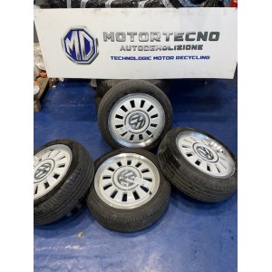 Cerchi completi di gomme Volkswagen up 185 50 16