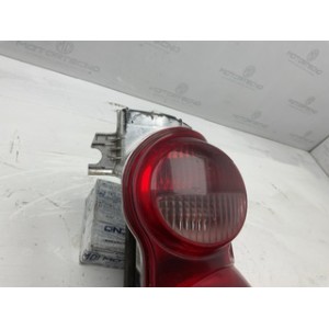STOP FANALE POSTERIORE DESTRO SMART Fortwo Coupé (W451) A451 820 02 64 (07 15)