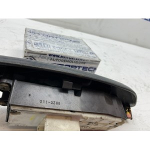 PULSANTIERA ANTERIORE SINISTRA TOYOTA Yaris Serie ALZACRISTALLI (99 03)