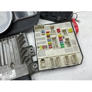 Kit chiave CENTRALINA MOTORE RENAULT Megane Serie S180067135 A Diesel 1500 (08 12)