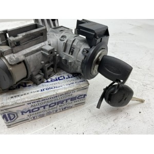 BLOCCHETTO CHIAVE ACCENSIONE CON DOPPIE CHIAVI FORD FIESTA MK6 ANNO 2009 COD. 8A6T-15607-AB