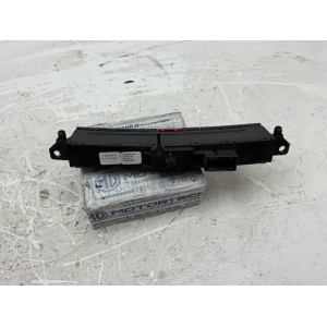 PULSANTIERA CENTRALE LANCIA Ypsilon 4° Serie 7355878400 (11 23)