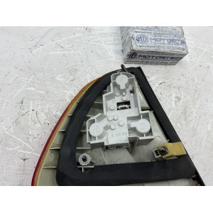 STOP FANALE POSTERIORE DESTRO BMW Serie 3 E46 Berlina (98 01)