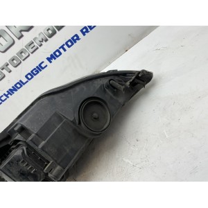 FARO ANTERIORE SINISTRO FORD Mondeo Berlina 4° Serie  (03 05)