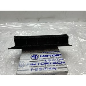 AV6N-19G481-AF CENTRALINA CHIUSURA CENTRALIZZATA FORD Focus Berlina 5° Serie G8DD Diesel 1600 (11 14)