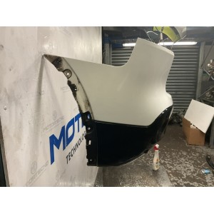 PARAURTI POSTERIORE COMPLETO NISSAN Qashqai 2° Serie  (10 13) BIANCO