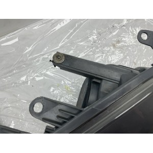 FARO ANTERIORE DESTRO FORD Fiesta 4º Serie  (02 05)