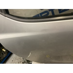 PORTA PORTIERA SPORTELLO POSTERIORE DESTRO COMPLETO  LANCIA YPSILON ANNO DAL 2011 GRIGIO METALLIZZATO