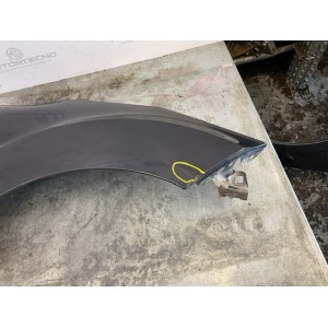parafango anteriore destro per FORD FIESTA con leggera imperfezioni da lucidare grigio scuro, CB1 2008 /2012Usato
