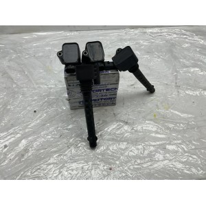 Bobbine accensione BOSCH 0 221 504 024 FIAT GRANDE PUNTO ABARTH 1.4 2007-2011
