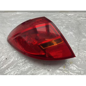 STOP FANALE POSTERIORE SINISTRO PARTE ESTERNA OPEL Meriva 2° Serie (06 10)