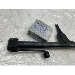 CRIC Mercedes-benz Classe e W210 S210 Martinetto 2105830115Mercedes-benz Classe e W210 S210 Martinetto 2105830115