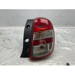 STOP FANALE POSTERIORE DESTRO NISSAN Micra 7° Serie 89050363 (10 16)