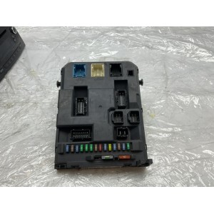 CENTRALINA PORTA FUSIBILI E BODY  COMPUTER PEUGEOT 207 1° Serie 9664983080 benzina 1 (06 09)