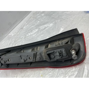 STOP FANALE POSTERIORE DESTRO FIAT Punto Berlina 5P 36500748 (93 99)