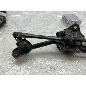 MOTORINO TERGICRISTALLI ANTERIORE COMPLETO DI TANDEM HYUNDAI i10 1° Serie (07 11)