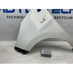 Parafango Anteriore sinistro KIA PICANTO 3a Serie Berlina 5 Porte dal 05/2011 al 01/2014 BIANCO CLEAR WHITE Originale