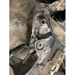 ASSALE ANTERIORE CULLA MOTORE FIAT Panda 2° Serie bifuel/metano  (03 10)