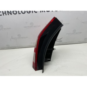 FANALE / STOP ALOGENO SINISTRO DACIA SANDERO I COD:62421001 (2008  2012)