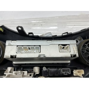 PLANCIA CENTRALE COMPLETA DI AUTORADIO E COMANDO CLIMA TOYOTA Yaris Serie 86110-0D040 (03 05)