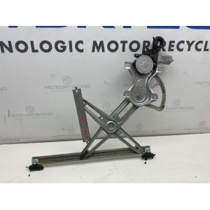 Alzacristalli / cremagliera elettrica anteriore destro Toyota yaris 2