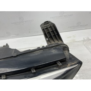 Fanale faro proiettore anteriore destro dx passeggero Fiat Tipo  2016 2020