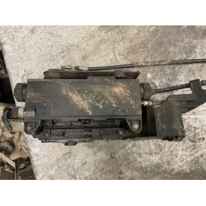 8200734627 FRENO DI STAZIONAMENTO ELETTRICO RENAULT SCENIC II JM 5 POSTI 2003-2009