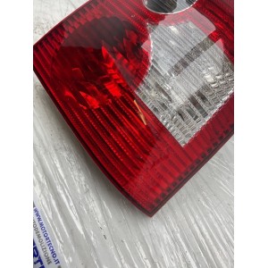 STOP FANALE POSTERIORE DESTRO VOLKSWAGEN 9N Serie (01 05)