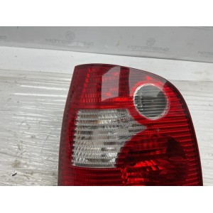 STOP FANALE POSTERIORE SINISTRO SX CONDUCENTE VOLKSWAGEN Polo 9N Serie (01 05)