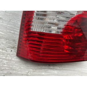 STOP FANALE POSTERIORE SINISTRO SX CONDUCENTE VOLKSWAGEN Polo 9N Serie (01 05)