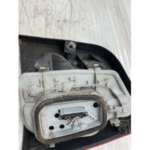 STOP FANALE POSTERIORE SINISTRO SX CONDUCENTE VOLKSWAGEN Polo 9N Serie (01 05)