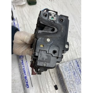 SERRATURA ANTERIORE SINISTRA SKODA Fabia 2° Serie 3B1837015AR (07 14)