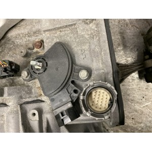 CAMBIO AUTOMATICO NISSAN QASHQAI 2.0 110 KW DIESEL 2007-2009 M9R 143000KM 4X4