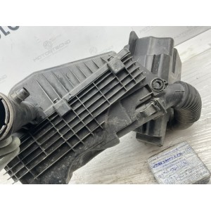 BOX SCATOLA FILTRO ARIA PEUGEOT 206 Plus Berlina 1420S6 HFV Benzina 1100 (09)