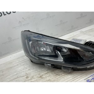 FARO FANALE PROIETTORE ANTERIORE DESTRO DX PASSEGGERO PER FORD FOCUS MK4 C519 LHD JX7B-13W029-CF 2498476 2018 in poi