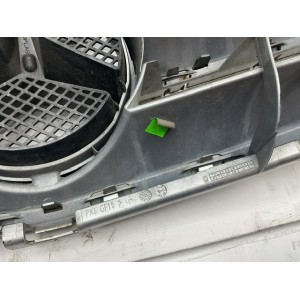 GRIGLIA MASCHERINA CENTRALE MERCEDES CLASSE B W245 2008 COD: A1698800883