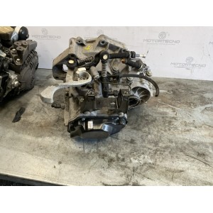 02t 301 103 a Cambio completo  VOLKSWAGEN POLO (9N) 1.2 12V (47Kw) Berlina