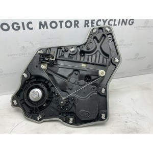 CREMAGLIERA A PANNELLO MECCANISMO ALZAVETRI POSTERIORE DESTRO  MANUALE Ford Fiesta 7 2507028 2017 2026