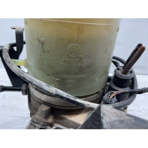POMPA IDROGUIDA VOLKSWAGEN Polo 4° Serie 6Q0423156 AB AWY Benzina 1198 (01 09)