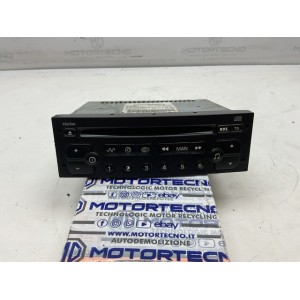 PU2471A  Citroen C3, C2, 807 Peugeot 206, 307, C8, Berlingo, Partner. Clarion PU-2471A G RD3 Stereo Radio Lettore CD