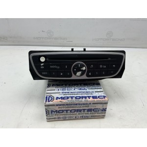 AUTORADIO STEREO RENAULT MEGANE 3 SERIE 2008/2016 281150030RT CON SEGNI DI USURA