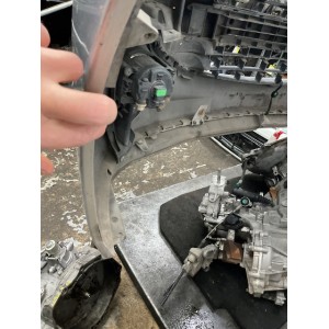 PARAURTI ANTERIORE COMPLETO PEUGEOT 207 (07 09) grigio metallizzato