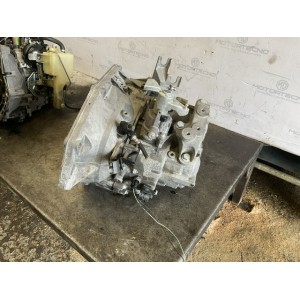 CAMBIO MANUALE COMPLETO CHEVROLET Cruze Berlina diesel 2000 (09)